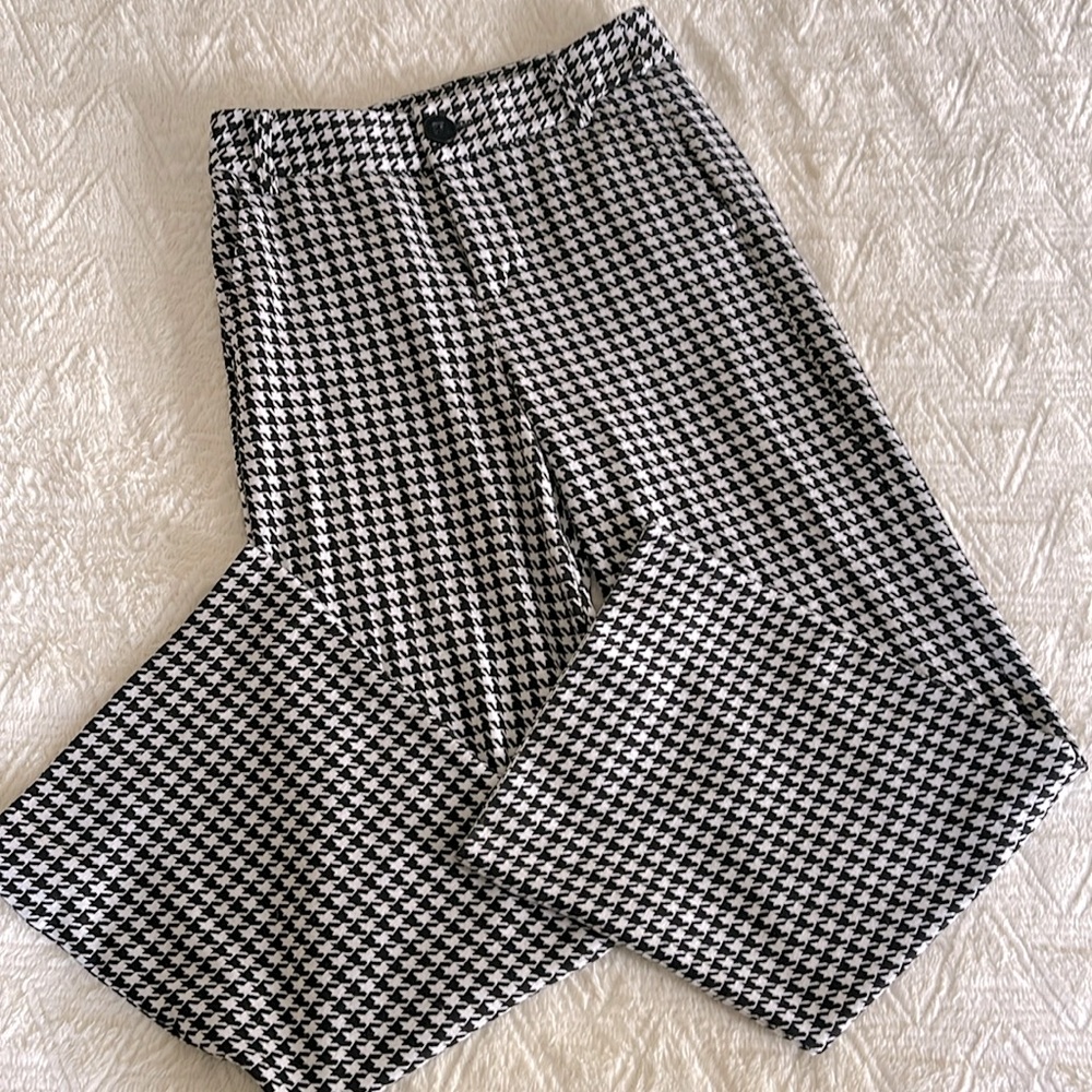 Cabi Houndstooth Straight Leg Trousers